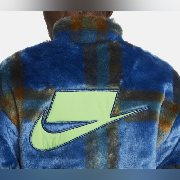 Blue & Green Oversized Faux Fur Plaid Button Front Pea Coat - Picture 5 of 16